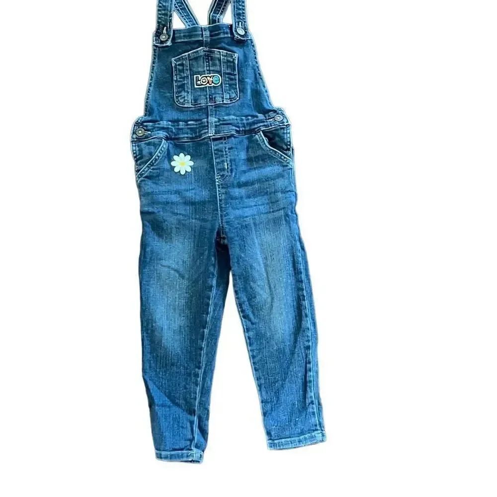 Mango denim overalls for girls size 3 year old. Embellished with Daisy patches.